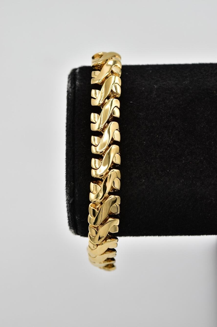 Vintage NOS Gold Tone Sculpted S Link Wave Bracelet Chunky Polished 1980s 90s